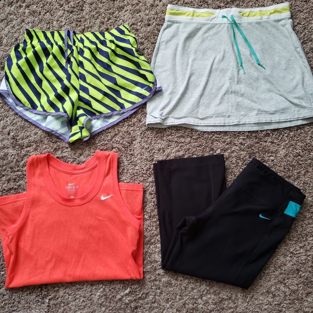 Size small Nike Lot